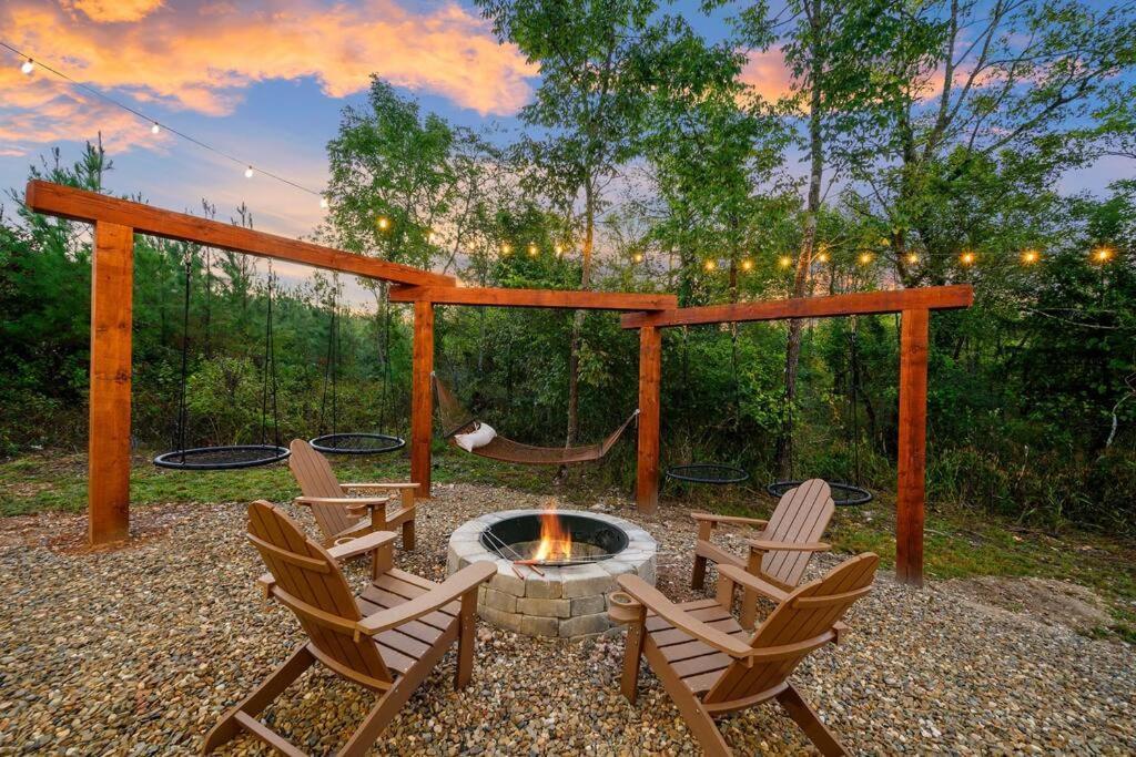 Under The Stars - Secluded, Hot Tub, Firepit, Games Villa โบรคเคนโบว์ ภายนอก รูปภาพ